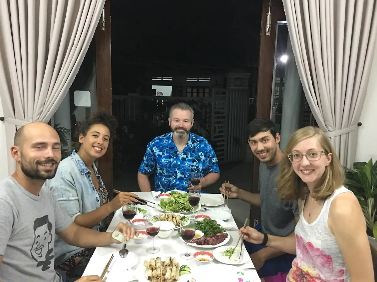 Ms Tri Homestay Χόι Αν